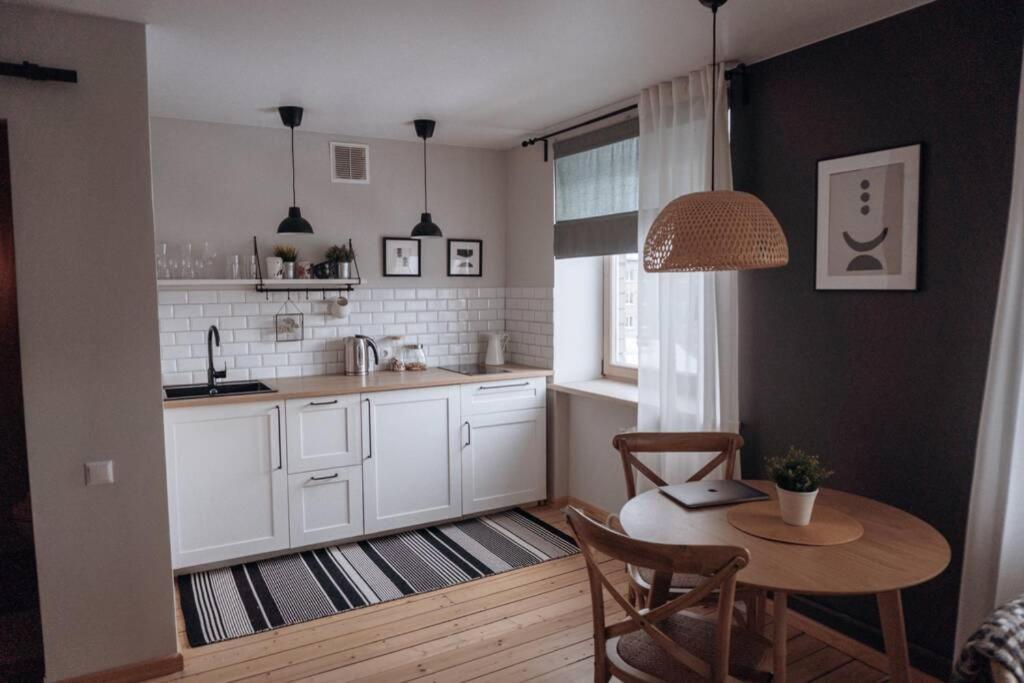 Teatra Street Apartment Balvi Buitenkant foto